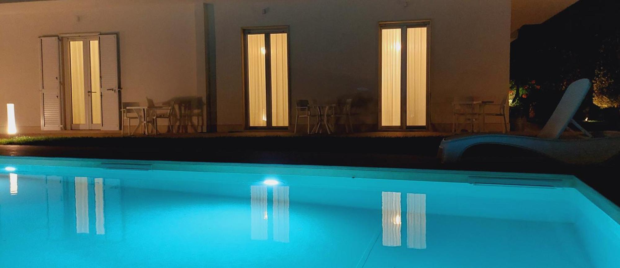 Dimora Gemella Hotel Castellana Grotte Bagian luar foto